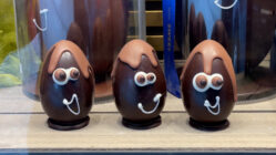 Chocolate eggs